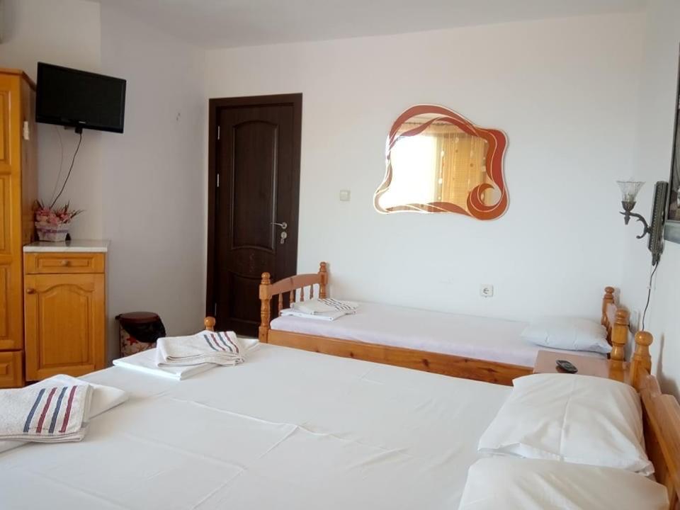 Vila Roza Balchik Luaran gambar