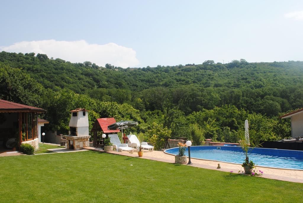 Vila Roza Balchik Luaran gambar